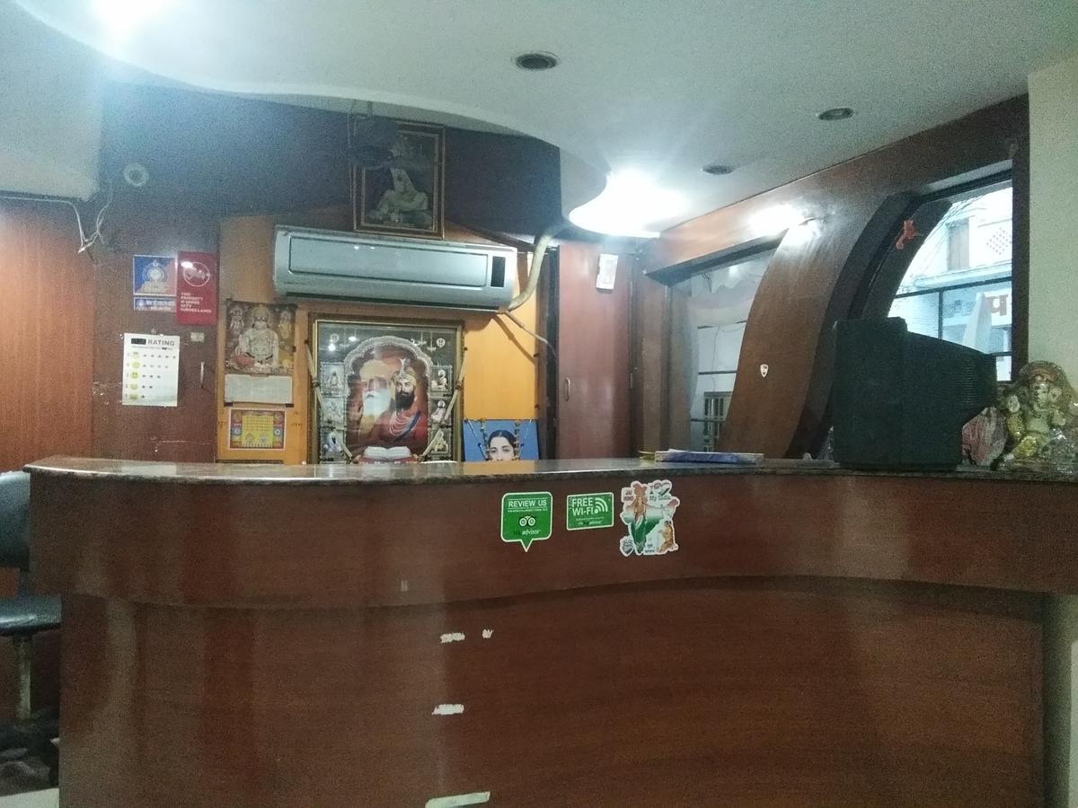 Balbir Continental Hotel