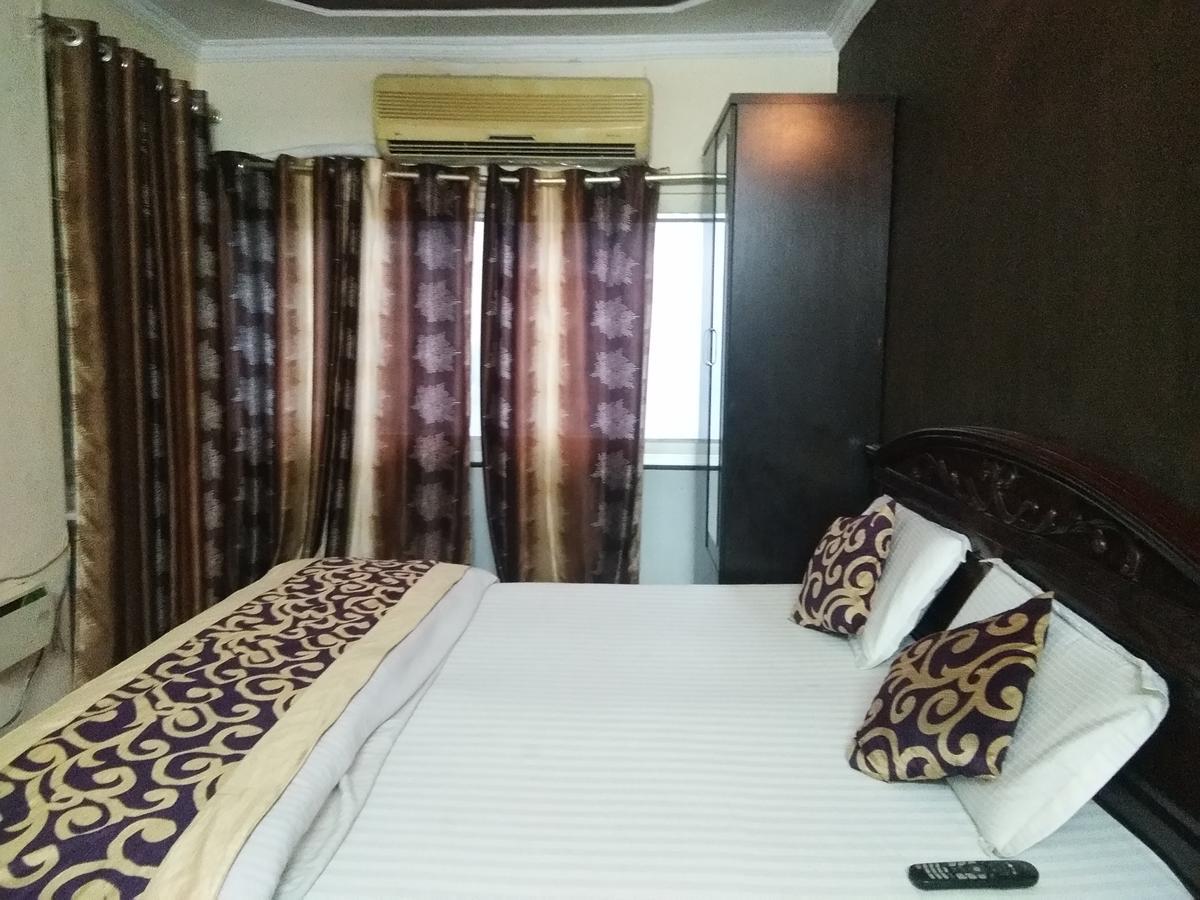 Hotel Balbir Continental *